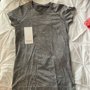 Lululemon Swiftly Tech normal length | perfect condition